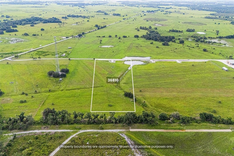 36810 Kville Rd, Myakka City, FL 34251