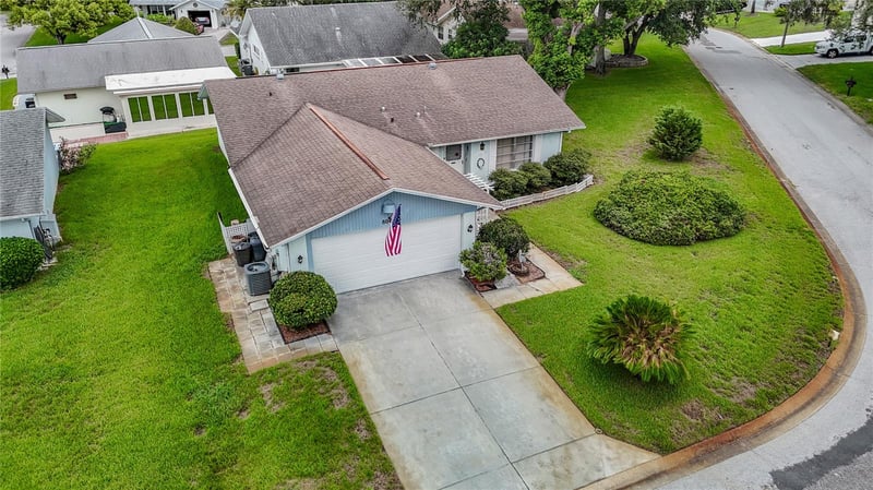 8045 Pasadena Dr, Port Richey, FL 34668