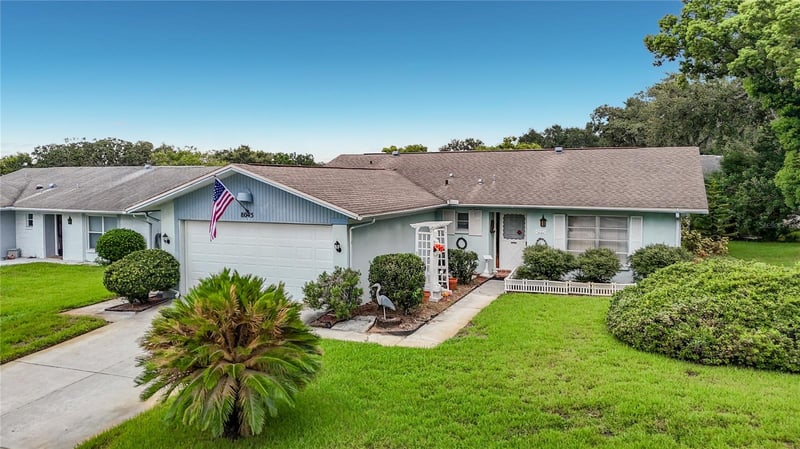 8045 Pasadena Dr, Port Richey, FL 34668