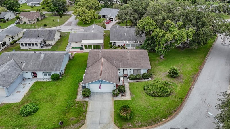 8045 Pasadena Dr, Port Richey, FL 34668