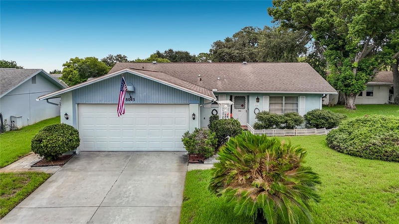 8045 Pasadena Dr, Port Richey, FL 34668