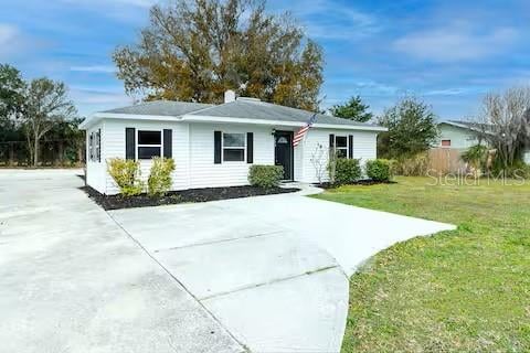 305 Linden Dr, Ellenton, FL 34222