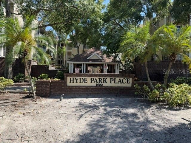 1000 W Horatio St #226, Tampa, FL 33606