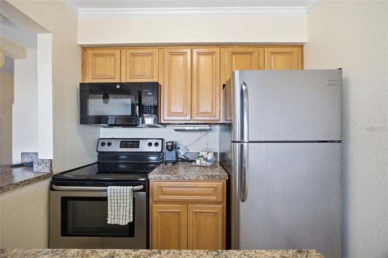 2506 N Rocky Point Dr #315, Tampa, FL 33607