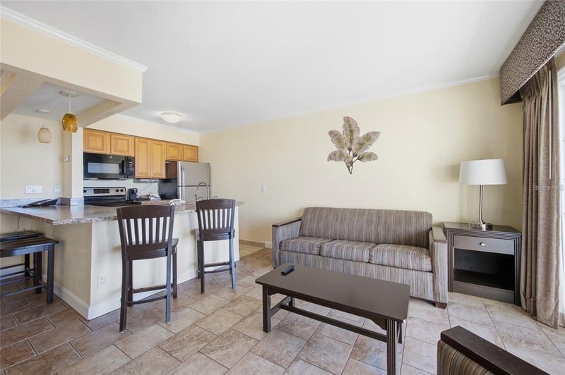2506 N Rocky Point Dr #315, Tampa, FL 33607