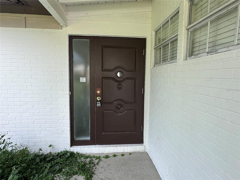 503 Broxburn Ave, Temple Terrace, FL 33617