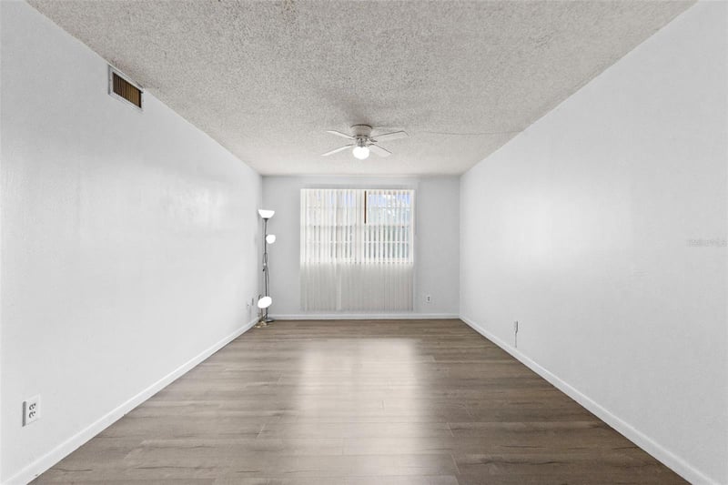5820 N Church Ave #345A, Tampa, FL 33614