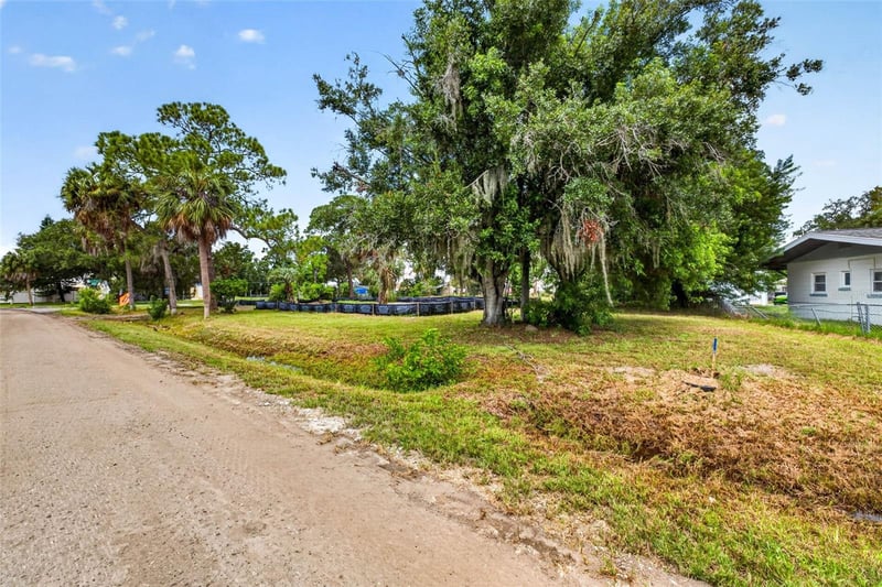 409 1st Ave NW, Ruskin, FL 33570