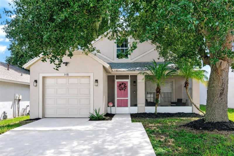518 Summer Sails Dr, Valrico, FL 33594