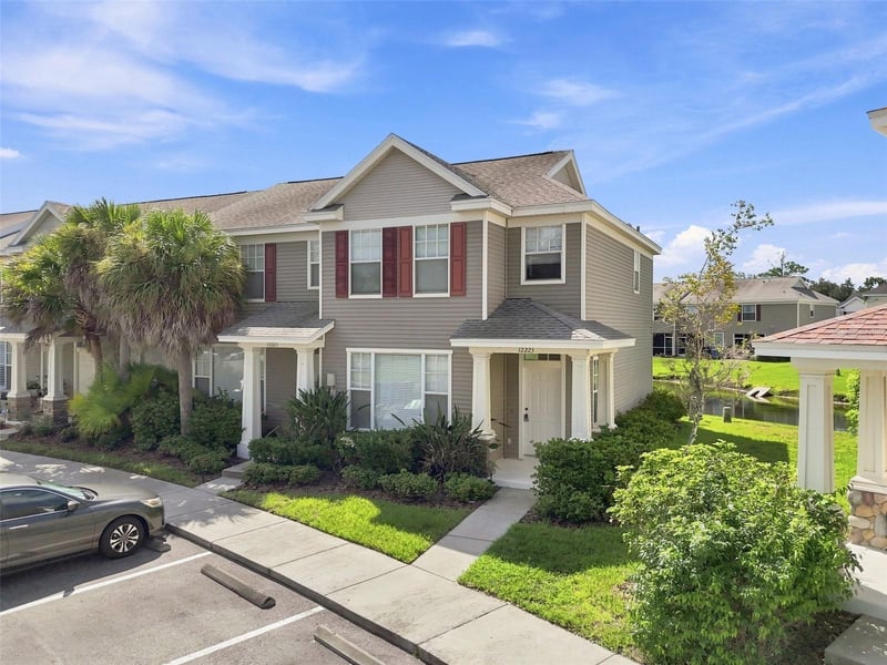 12225 Country White Cir, Tampa, FL 33635