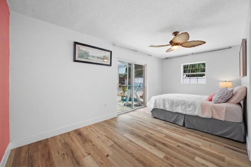1211 Russell Dr N, St Petersburg, FL 33710