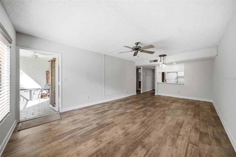 13604 S Village Dr #2210, Tampa, FL 33618