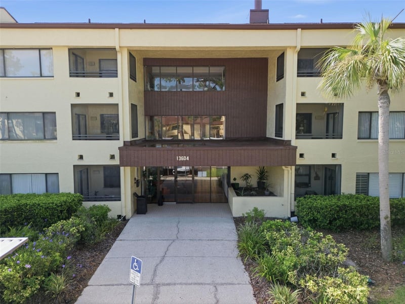 13604 S Village Dr #2210, Tampa, FL 33618