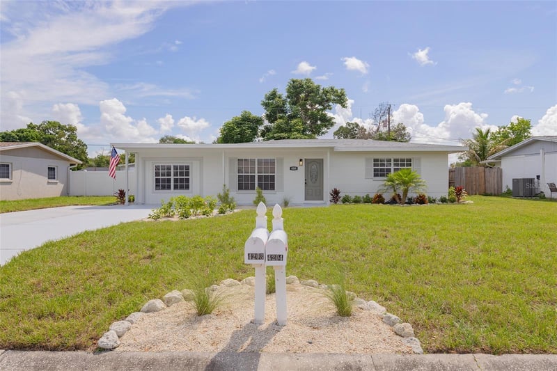 4203 36th St W, Bradenton, FL 34205