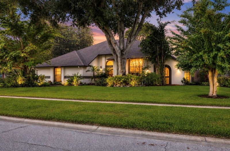 18243 Clear Lake Dr, Lutz, FL 33548