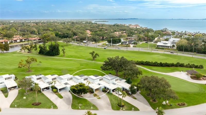6147 43rd St W #3, Bradenton, FL 34210