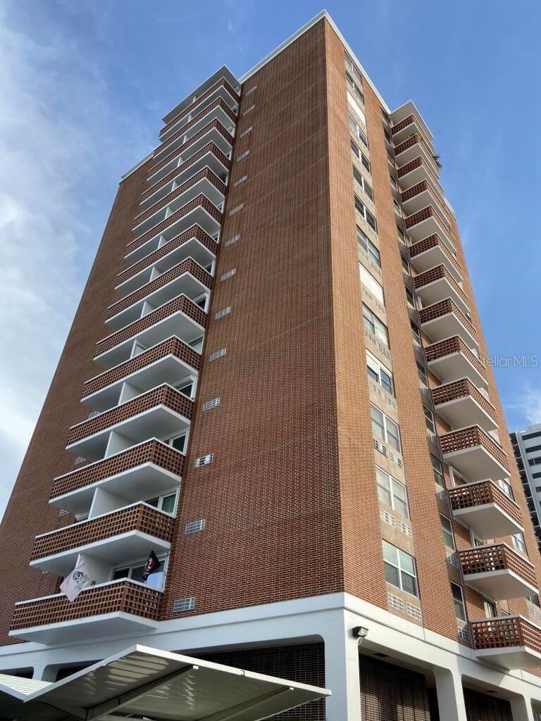 4015 Bayshore #17A, Tampa, FL 33611