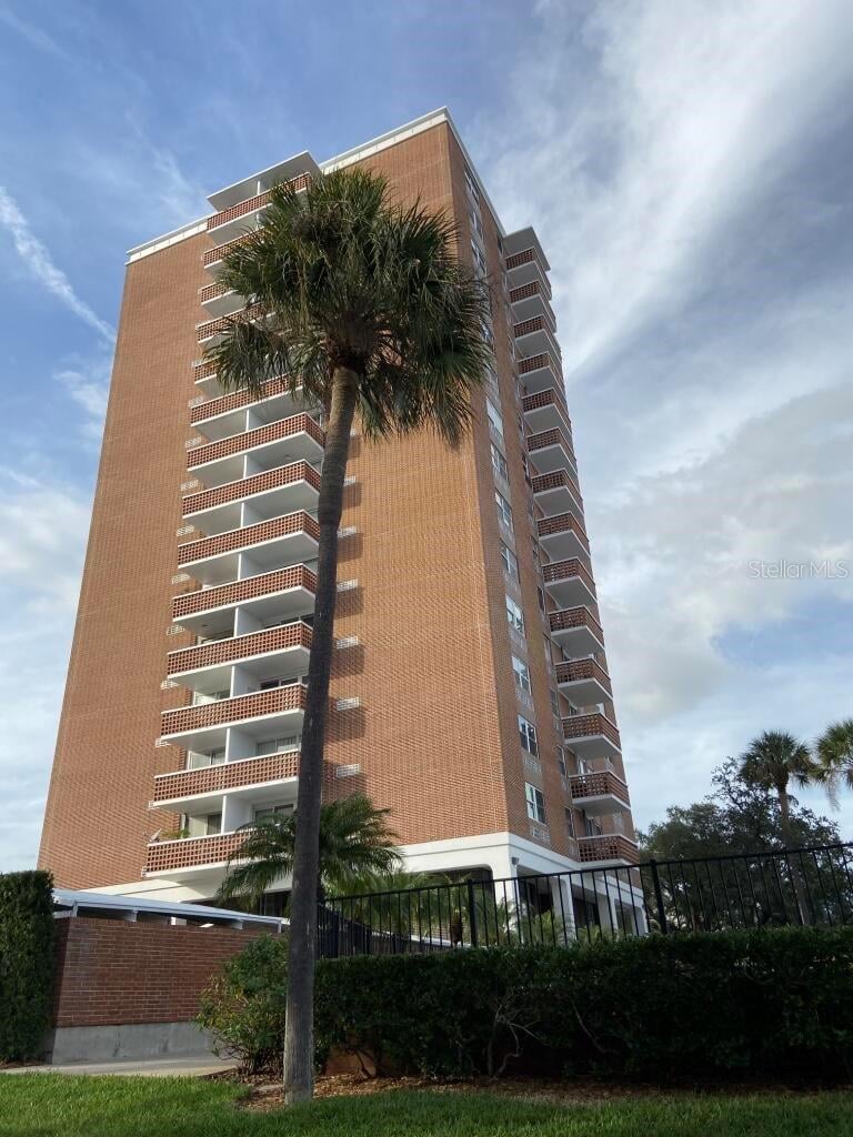 4015 Bayshore #17A, Tampa, FL 33611