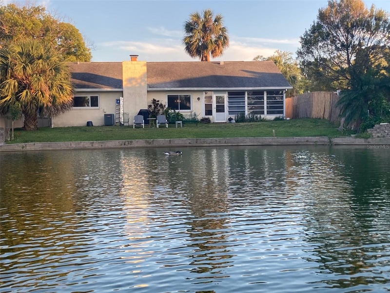 7561 Holly Lake Ln, New Port Richey, FL 34653