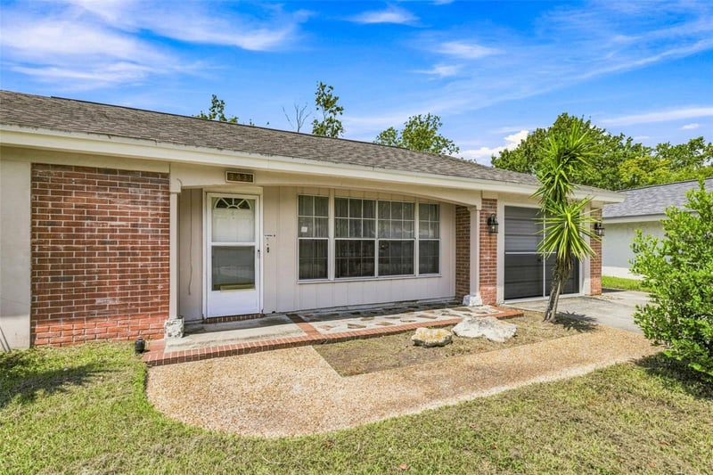 3431 Overland Dr, Holiday, FL 34691