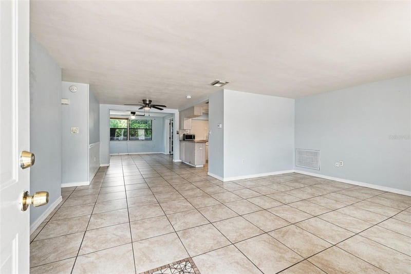 3431 Overland Dr, Holiday, FL 34691