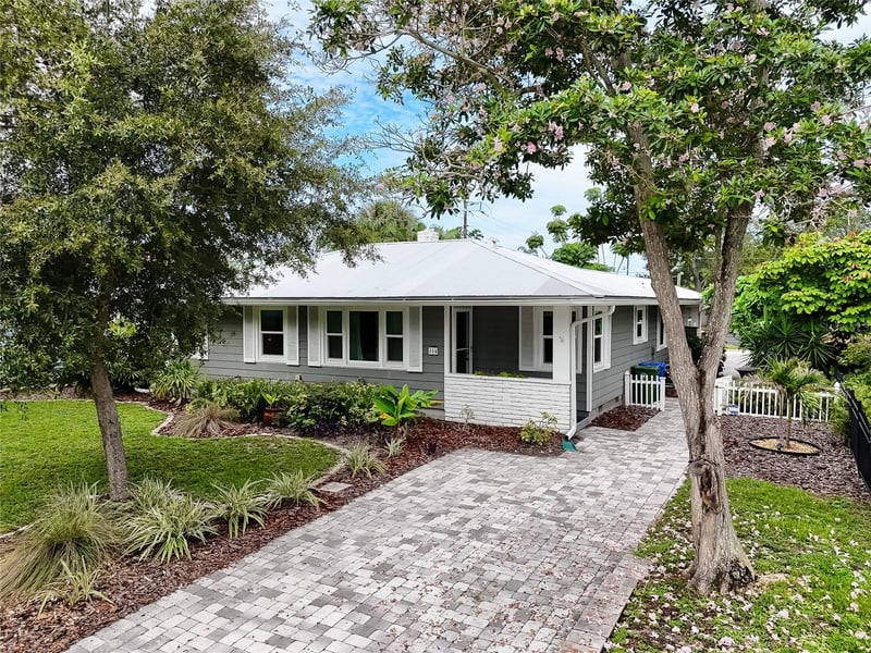 314 32nd St W, Bradenton, FL 34205