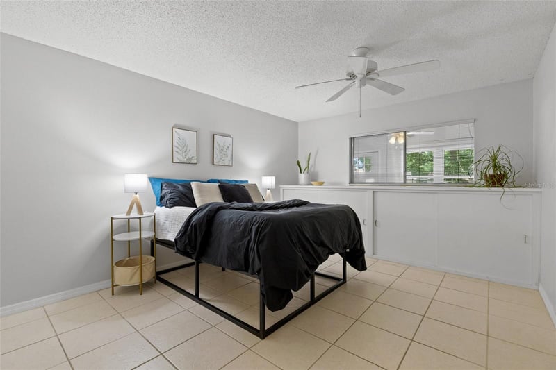 3137 Mission Grove Dr, Palm Harbor, FL 34684