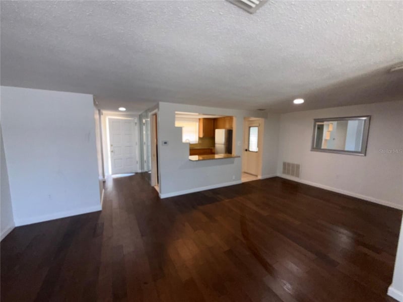 7905 Mimosa Dr, Port Richey, FL 34668