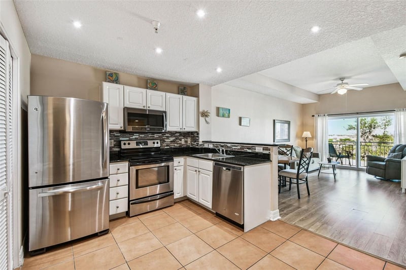 13235 Gulf Blvd #407, Madeira Beach, FL 33708