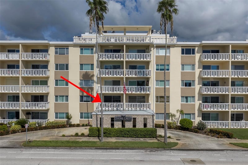1200 N Shore Dr NE #208, St Petersburg, FL 33701