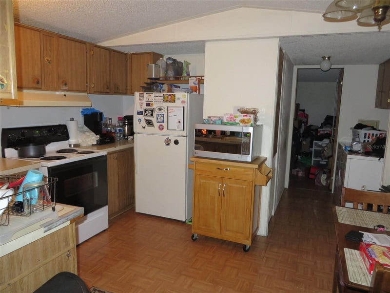36413 Cherrywood Ln, Zephyrhills, FL 33541