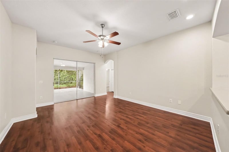 16312 Bridgecrossing Dr, Lithia, FL 33547