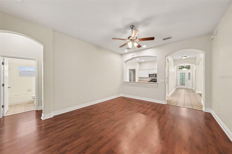 16312 Bridgecrossing Dr, Lithia, FL 33547