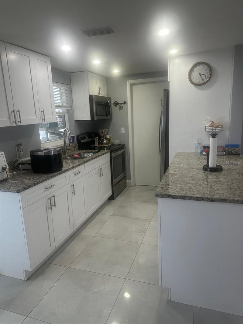 11719 Enterprise Dr, Port Richey, FL 34668