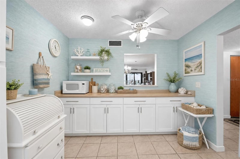 900 Gulf Blvd #303, Indian Rocks Beach, FL 33785