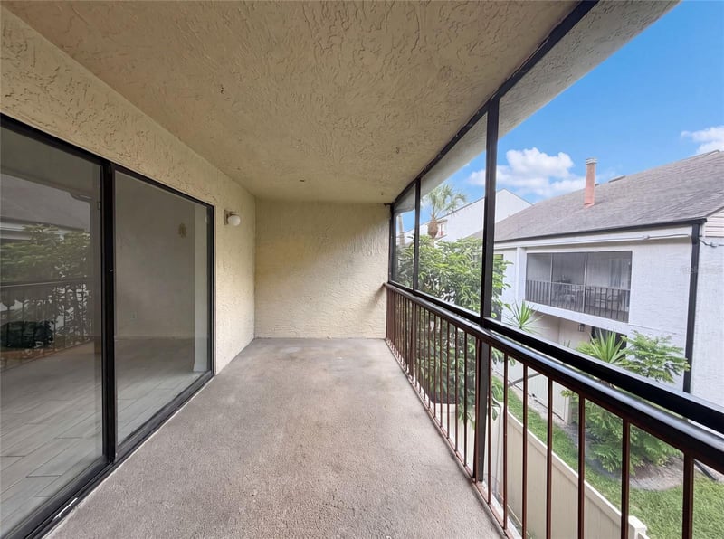 4747 Puritan Cir #523, Tampa, FL 33617