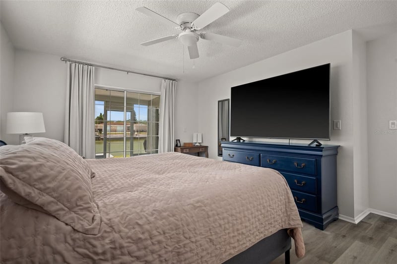 3132 Jackson Dr, Holiday, FL 34691