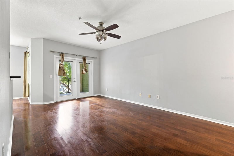 2010 E Palm Ave #14320, Tampa, FL 33605