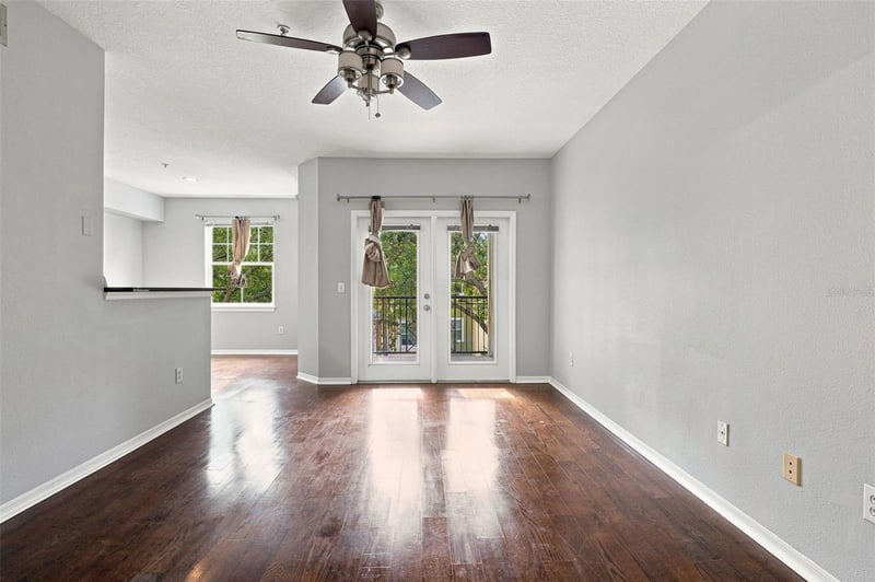 2010 E Palm Ave #14320, Tampa, FL 33605