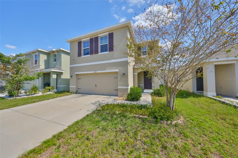 10967 Carlton Fields Dr, Riverview, FL 33579