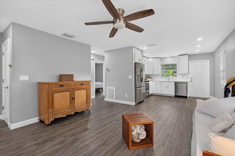 4121 12th Ave W, Bradenton, FL 34205