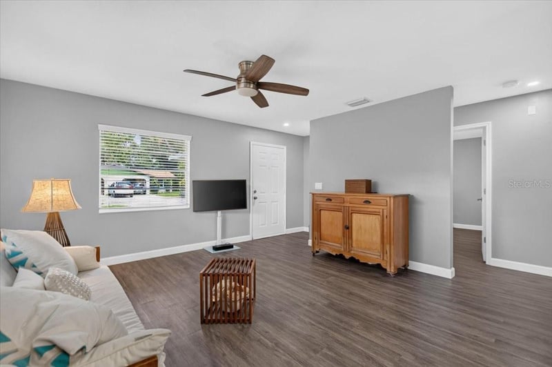 4121 12th Ave W, Bradenton, FL 34205