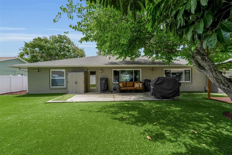 5210 36th Avenue Cir W, Bradenton, FL 34209
