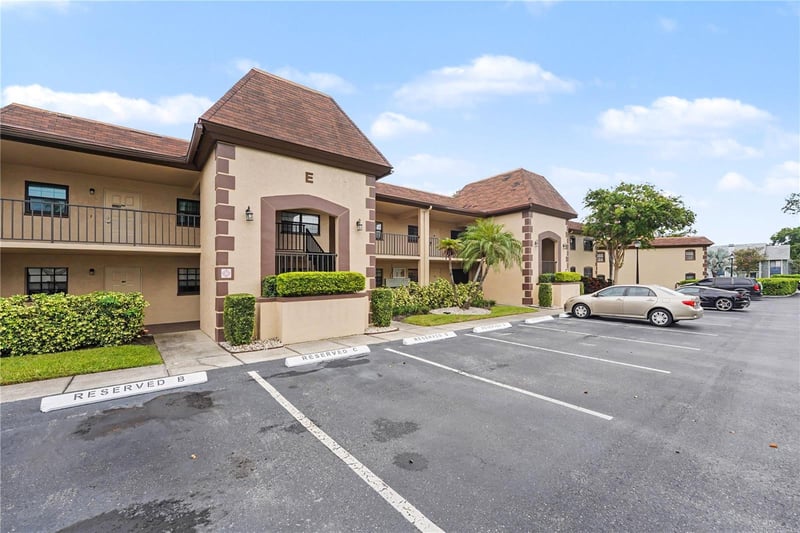 12900 Vonn Rd #E204, Largo, FL 33774