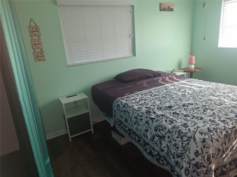 8447 Austin N #8447, Pinellas Park, FL 33781