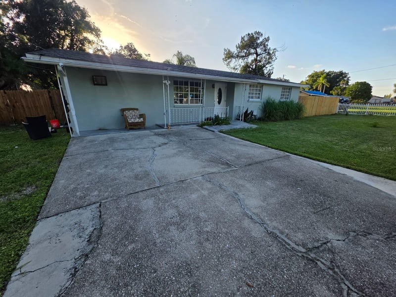 3412 16th St E, Bradenton, FL 34208