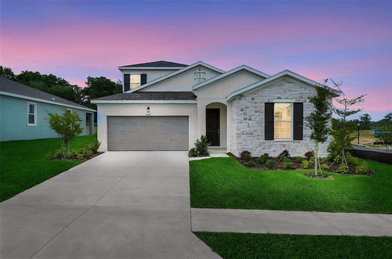 35172 Tuscan Hill Rd, Dade City, FL 33525