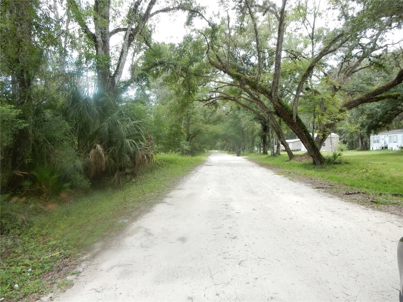 Central Ave, Zephyrhills, FL 33540