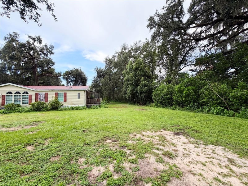 36910 Sunshine Rd, Zephyrhills, FL 33541