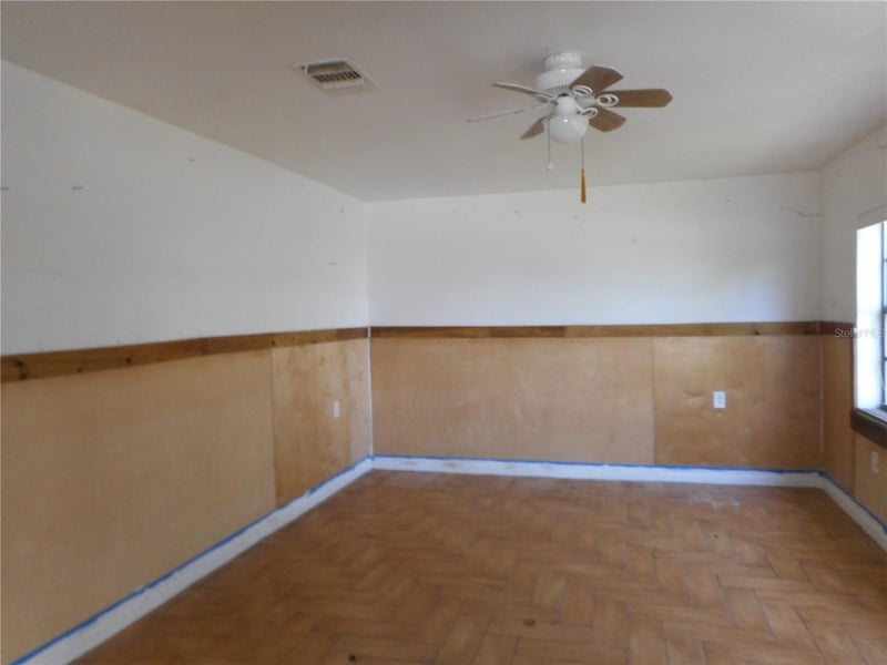 609 1st Ave NW, Ruskin, FL 33570